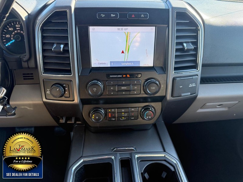 Ford F-150 Vehicle Full-screen Gallery Image 19