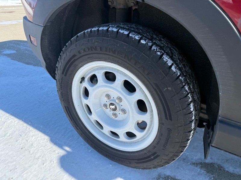 Ford Bronco Sport Vehicle Full-screen Gallery Image 43