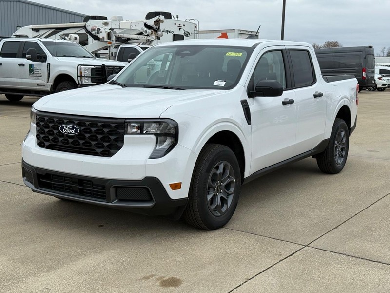 Ford Maverick Vehicle Full-screen Gallery Image 29