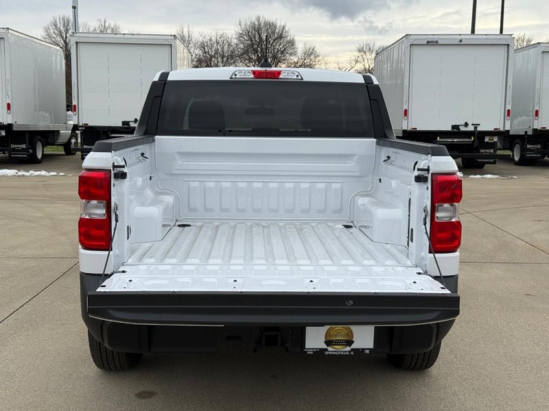 Ford Maverick Vehicle Full-screen Gallery Image 41