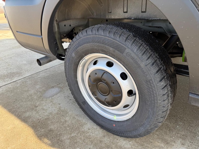 Ford Transit Cargo Van Vehicle Full-screen Gallery Image 15