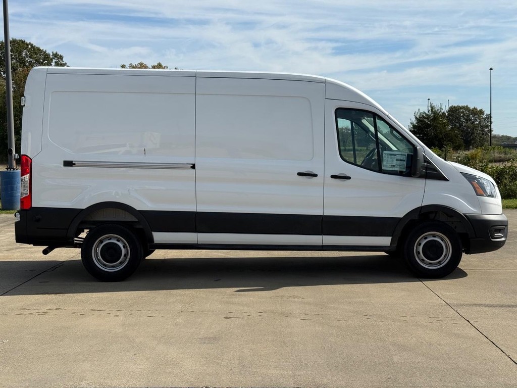 Ford Transit Cargo Van Vehicle Full-screen Gallery Image 4