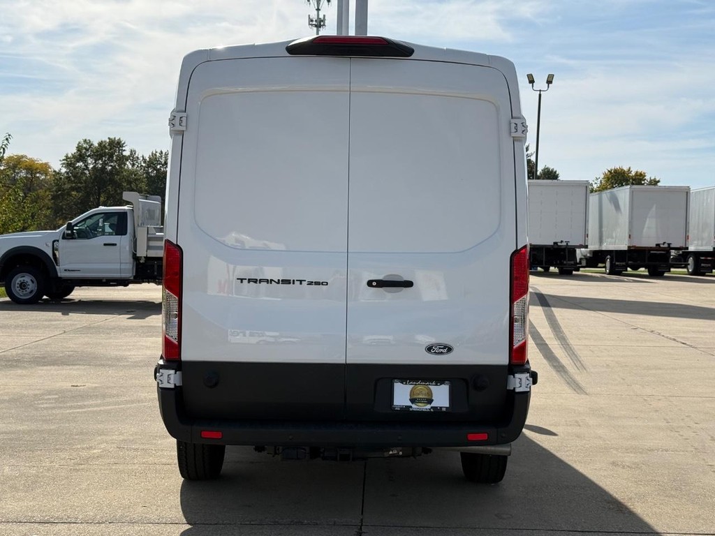 Ford Transit Cargo Van Vehicle Full-screen Gallery Image 6