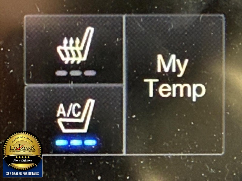 Ford F-150 Vehicle Full-screen Gallery Image 15