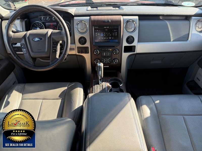 Ford F-150 Vehicle Full-screen Gallery Image 17