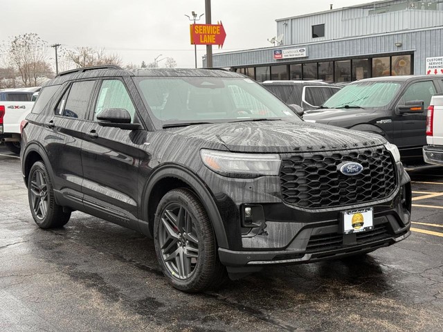 Ford Explorer Vehicle Full-screen Gallery Image 25