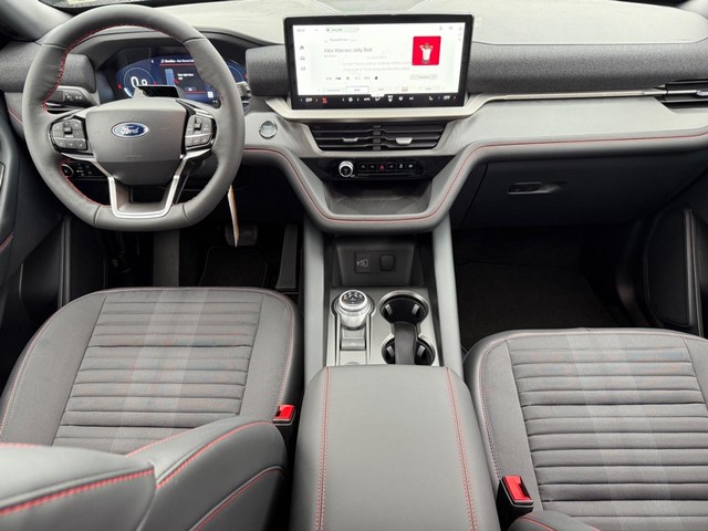 Ford Explorer Vehicle Full-screen Gallery Image 37