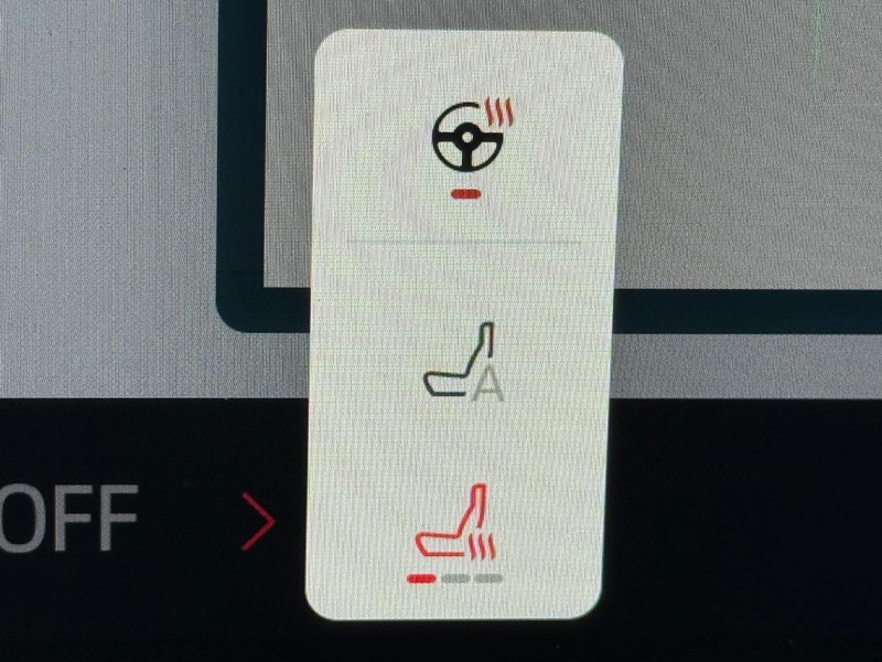 Ford Explorer Vehicle Full-screen Gallery Image 32