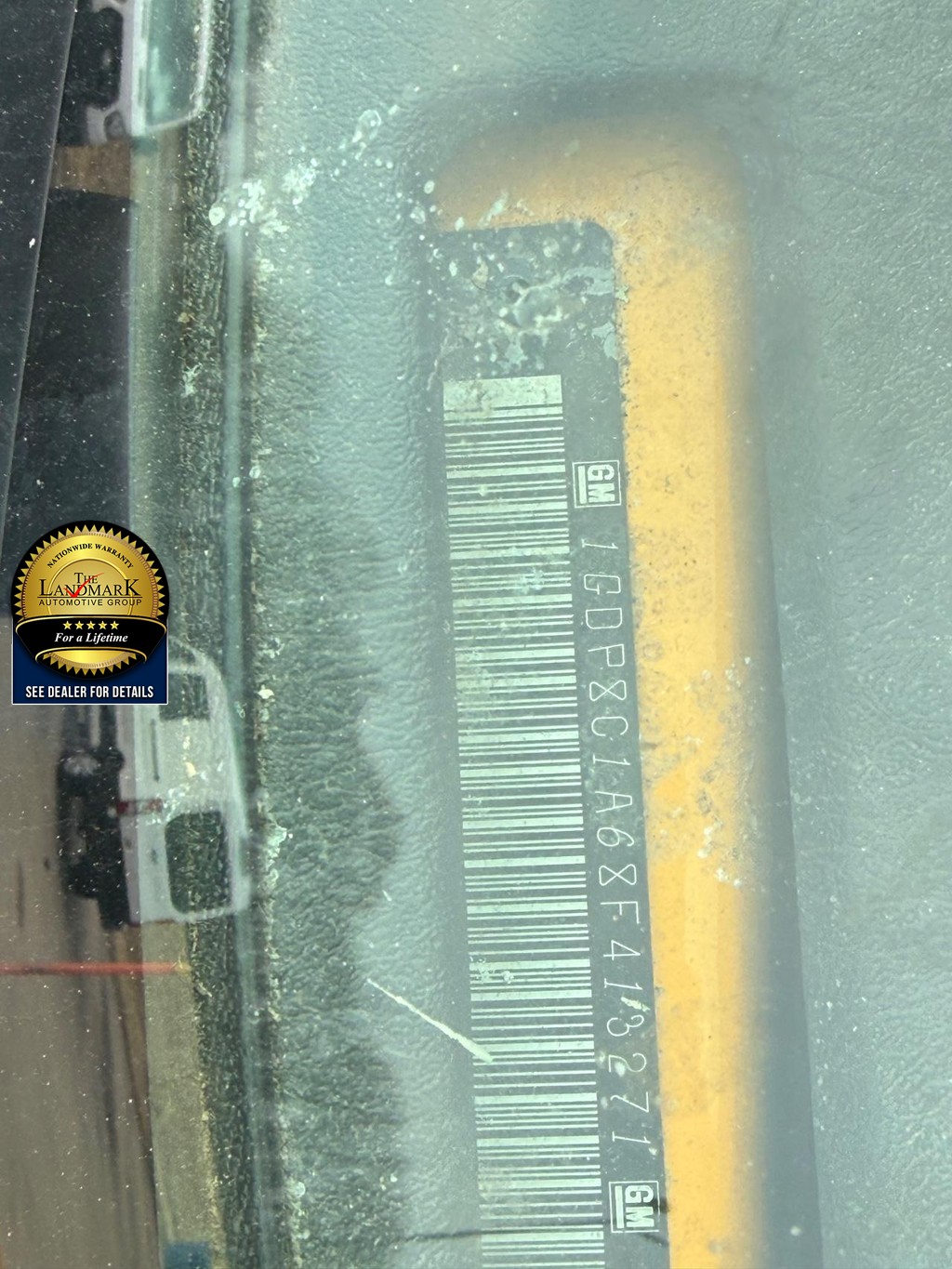 GMC TC8500 Vehicle Full-screen Gallery Image 9