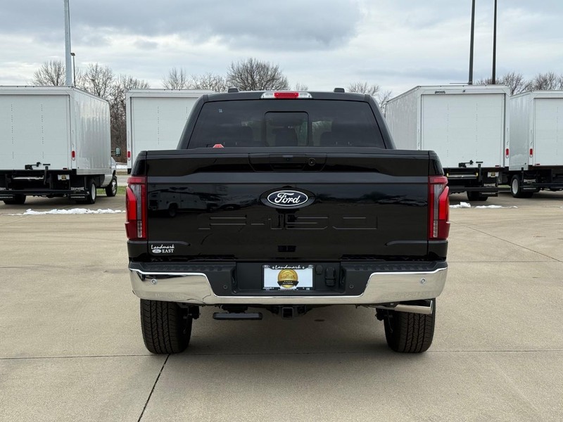 Ford F-150 Vehicle Full-screen Gallery Image 7