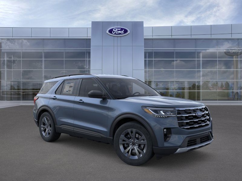Ford Explorer Vehicle Full-screen Gallery Image 7