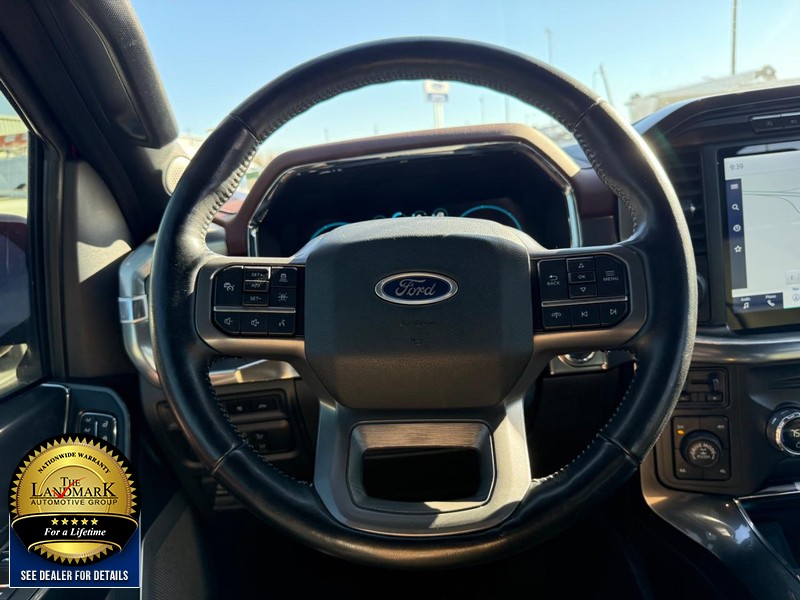 Ford F-150 Vehicle Full-screen Gallery Image 19