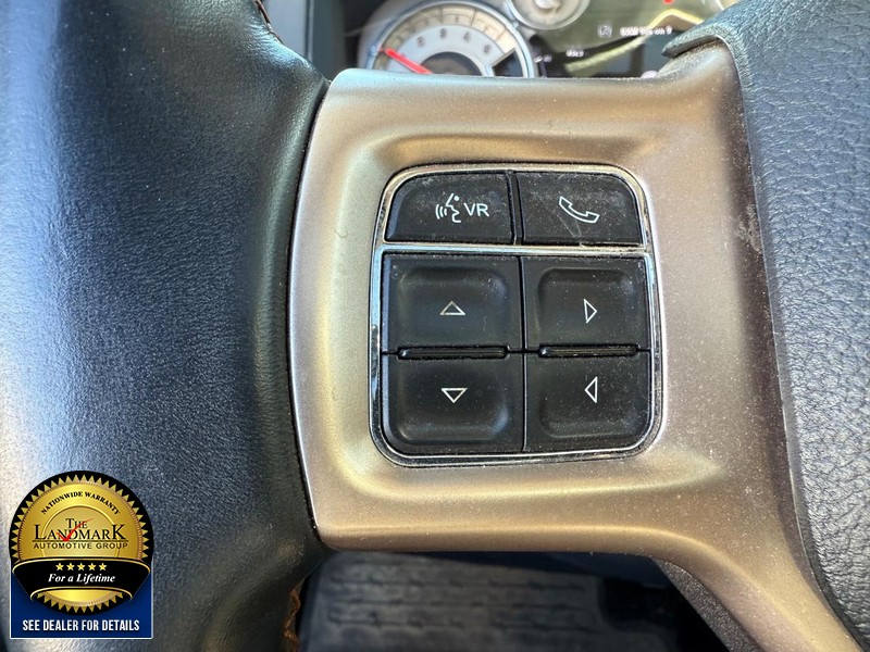 Ram 1500 Vehicle Full-screen Gallery Image 11