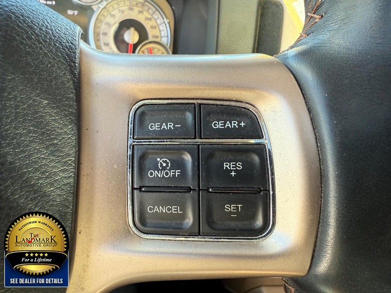 Ram 1500 Vehicle Full-screen Gallery Image 12