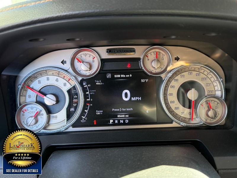 Ram 1500 Vehicle Full-screen Gallery Image 13