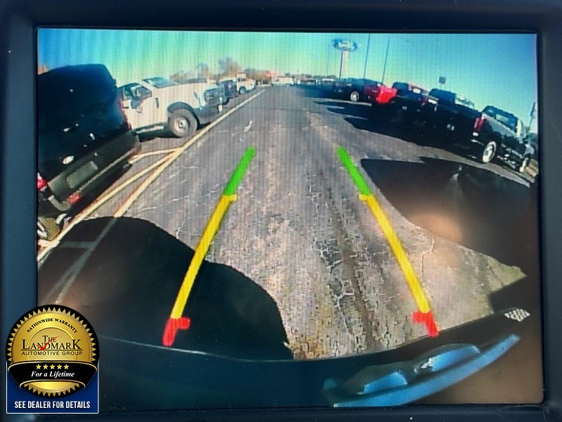 Ram 1500 Vehicle Full-screen Gallery Image 14