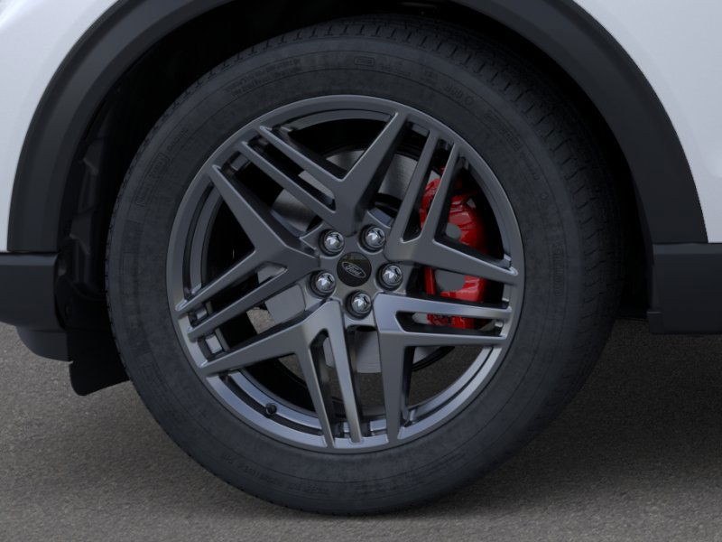 Ford Explorer Vehicle Full-screen Gallery Image 19