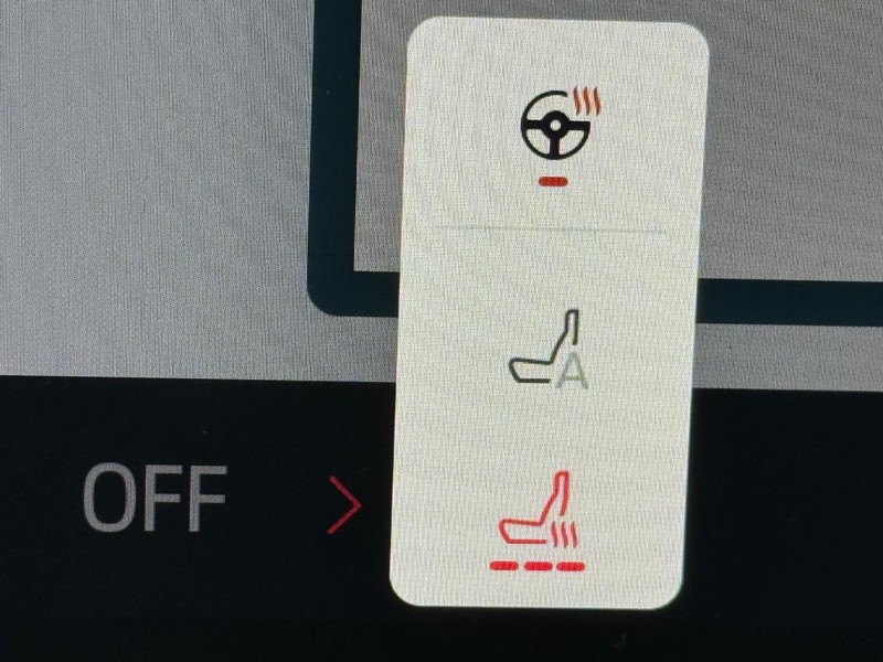 Ford Explorer Vehicle Full-screen Gallery Image 32