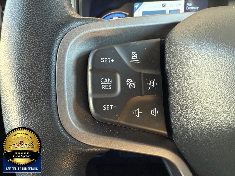 Ford Bronco Vehicle Full-screen Gallery Image 10