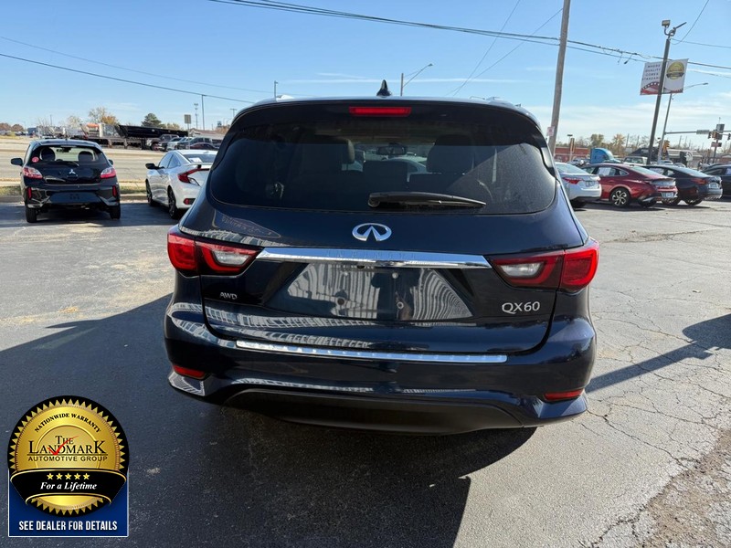INFINITI QX60 Vehicle Full-screen Gallery Image 7