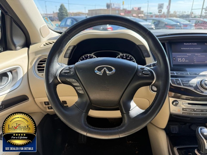 INFINITI QX60 Vehicle Full-screen Gallery Image 16