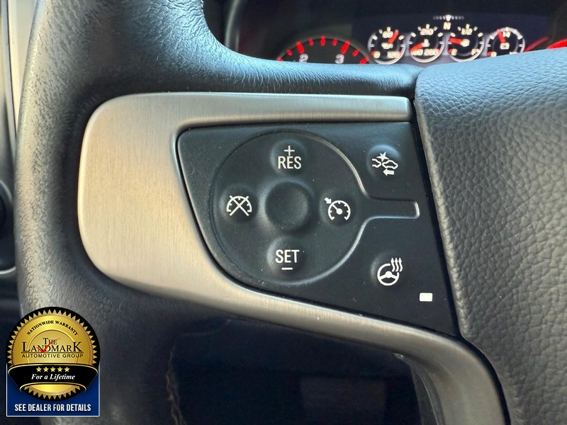 GMC Sierra 3500HD available WiFi Vehicle Full-screen Gallery Image 10