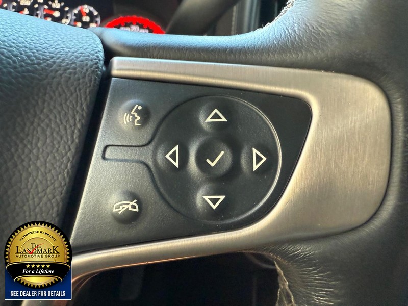 GMC Sierra 3500HD available WiFi Vehicle Full-screen Gallery Image 11