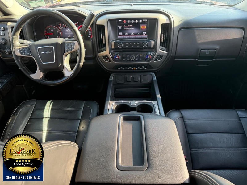 GMC Sierra 3500HD available WiFi Vehicle Full-screen Gallery Image 17