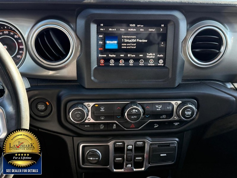 Jeep Wrangler Unlimited Vehicle Full-screen Gallery Image 17