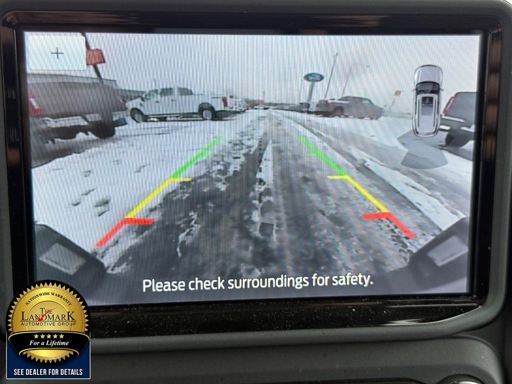 Ford Bronco Sport Vehicle Full-screen Gallery Image 13