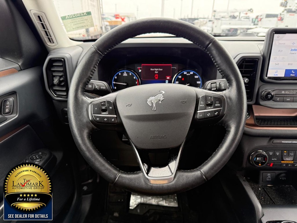 Ford Bronco Sport Vehicle Full-screen Gallery Image 17