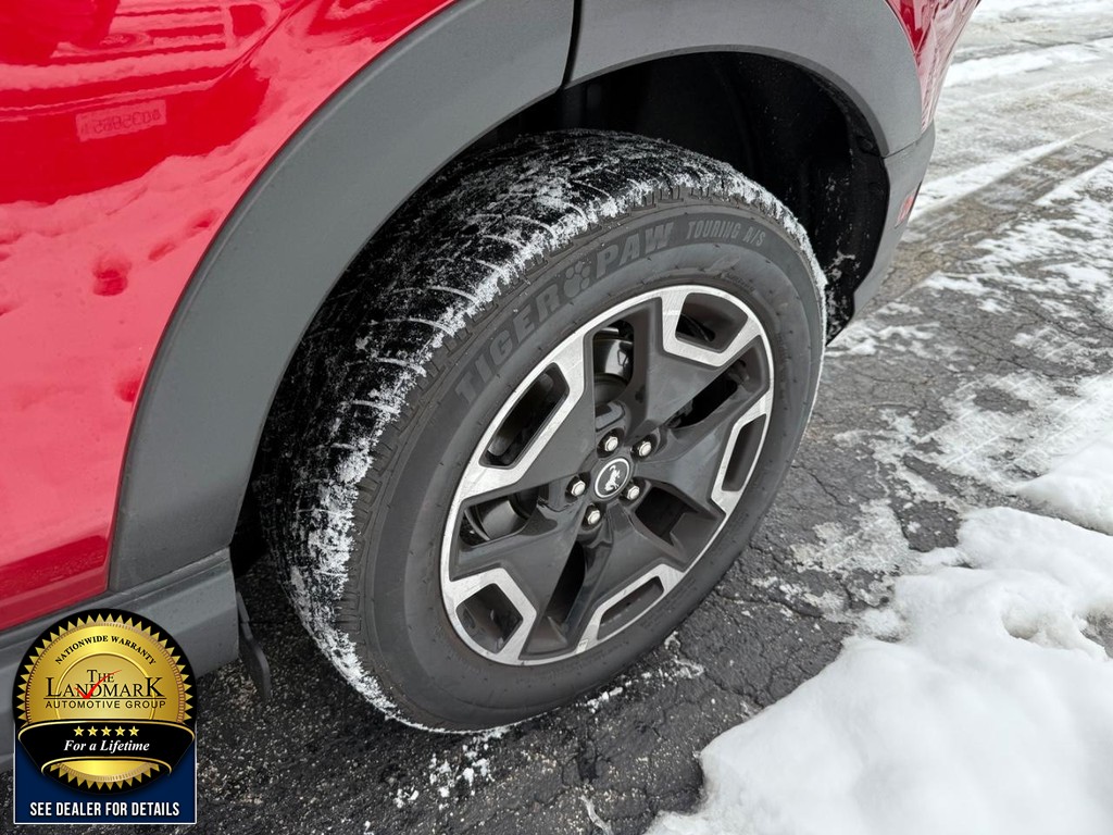 Ford Bronco Sport Vehicle Full-screen Gallery Image 20