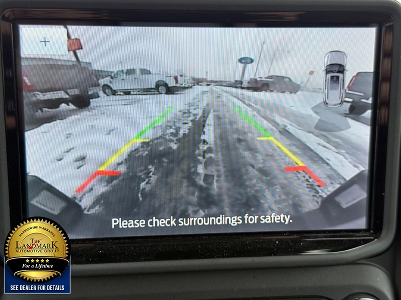 Ford Bronco Sport Vehicle Full-screen Gallery Image 13