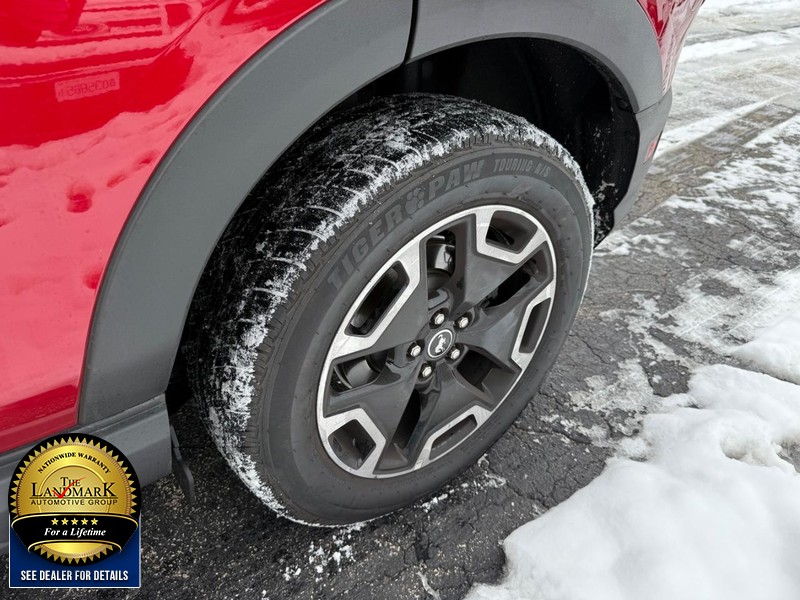 Ford Bronco Sport Vehicle Full-screen Gallery Image 20