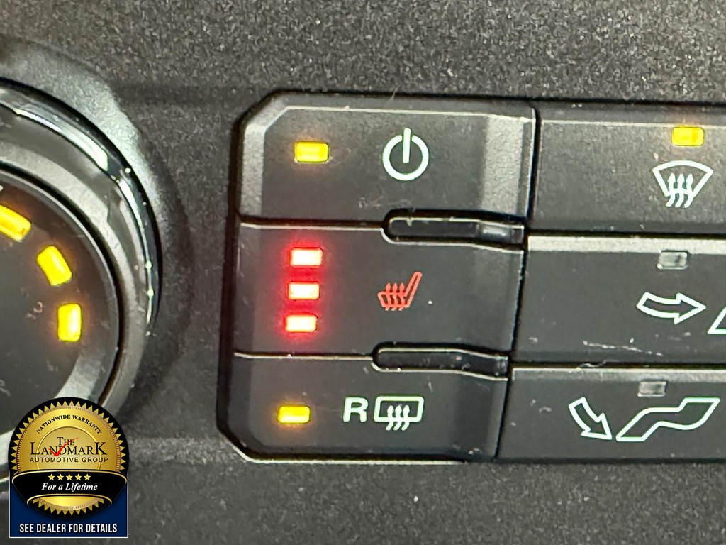 Ford F-150 Vehicle Full-screen Gallery Image 13