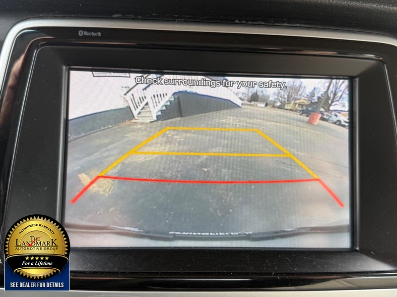 Hyundai Sonata Vehicle Full-screen Gallery Image 13