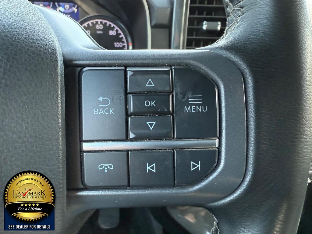 Ford F-150 Vehicle Full-screen Gallery Image 11