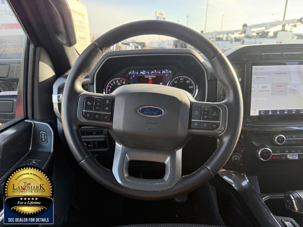 Ford F-150 Vehicle Full-screen Gallery Image 18