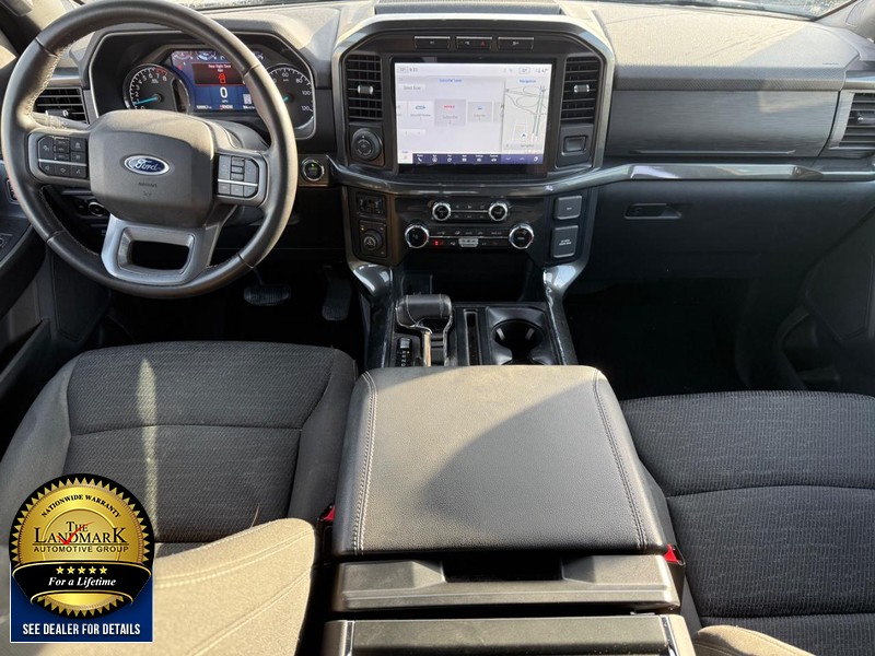 Ford F-150 Vehicle Full-screen Gallery Image 17