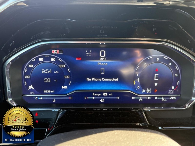 Chevrolet Silverado 1500 Vehicle Full-screen Gallery Image 12