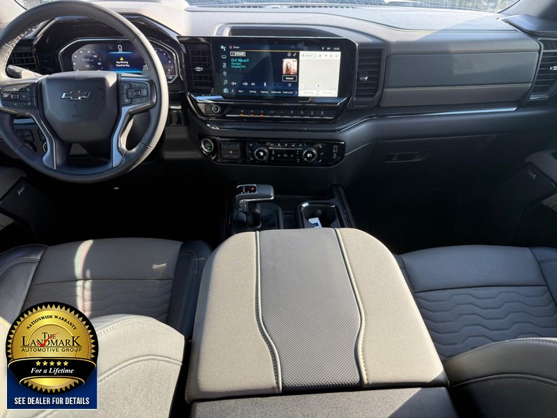 Chevrolet Silverado 1500 Vehicle Full-screen Gallery Image 19