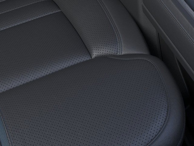 Ford F-350SD Vehicle Full-screen Gallery Image 16