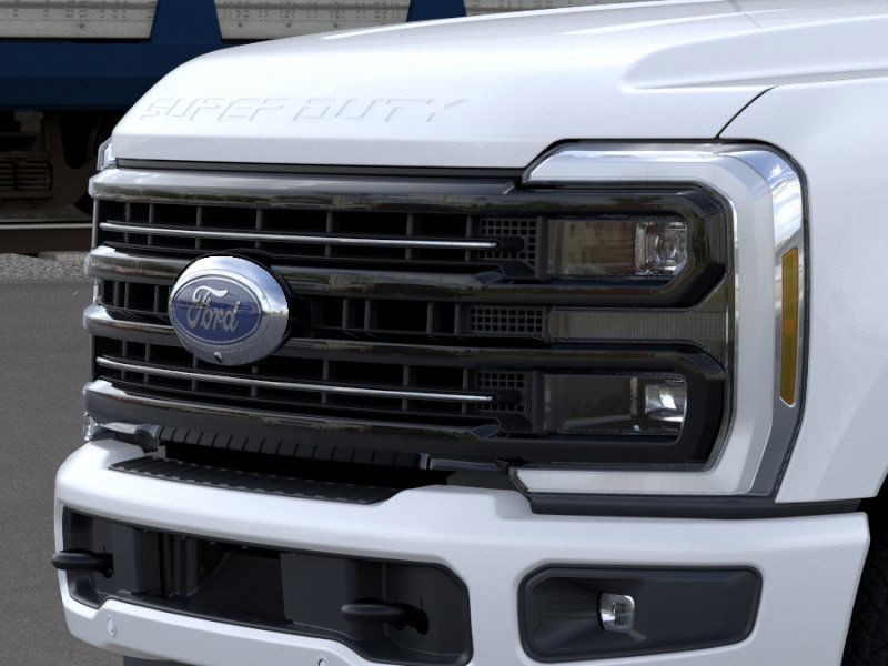 Ford F-350SD Vehicle Full-screen Gallery Image 17