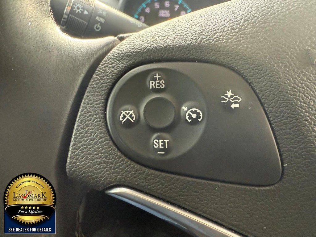 Chevrolet Impala Vehicle Full-screen Gallery Image 10