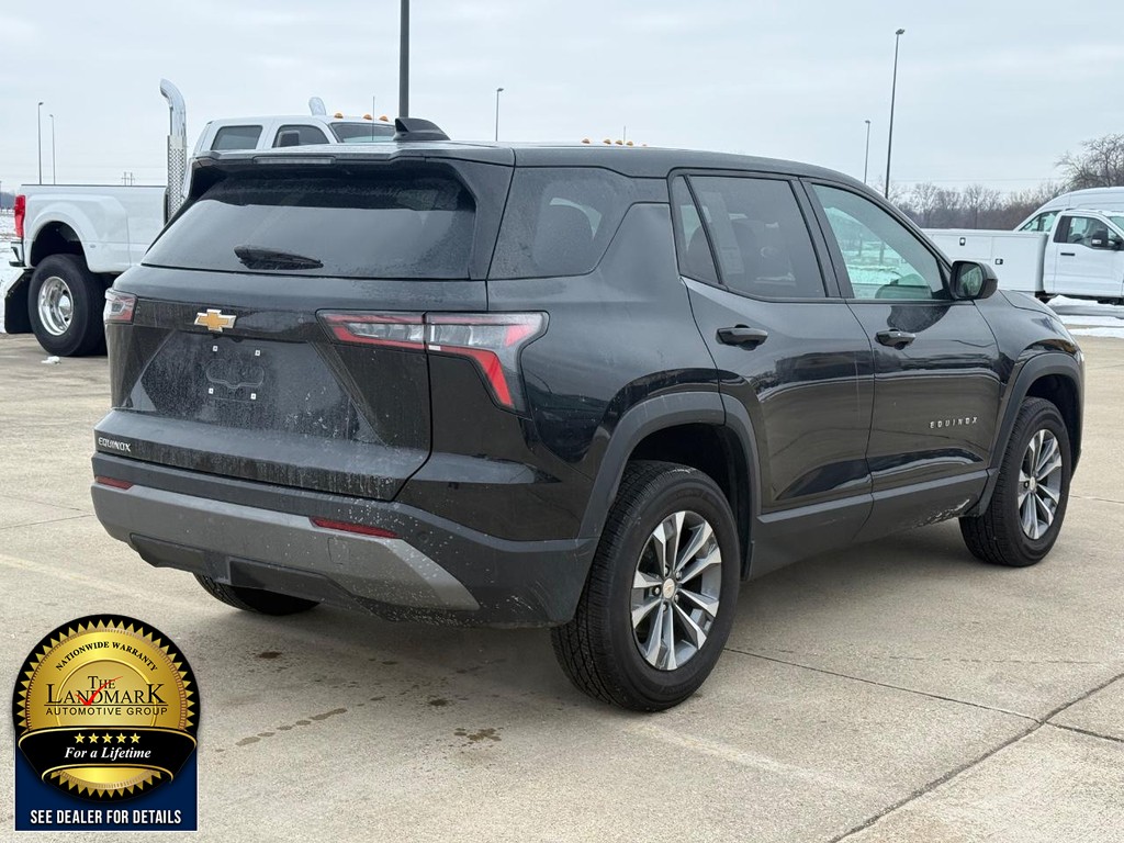 Chevrolet Equinox Vehicle Full-screen Gallery Image 06