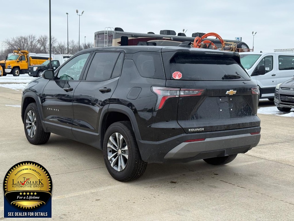 Chevrolet Equinox Vehicle Full-screen Gallery Image 07