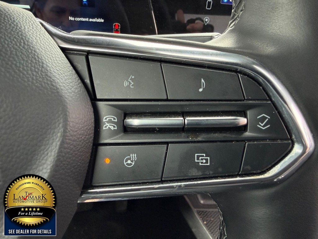 Chevrolet Equinox Vehicle Full-screen Gallery Image 11