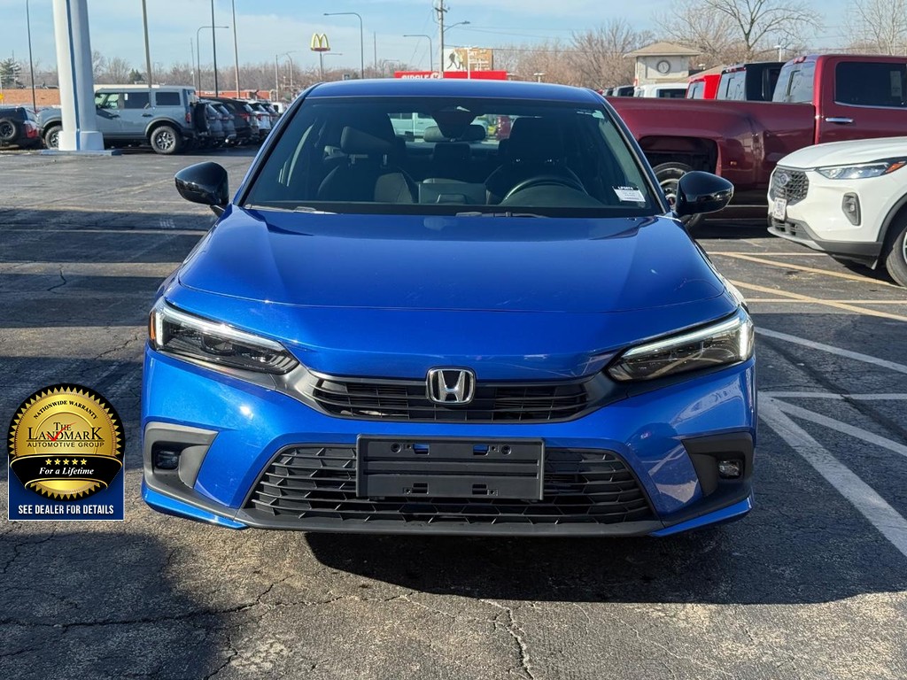 Honda Civic Sedan Vehicle Full-screen Gallery Image 2