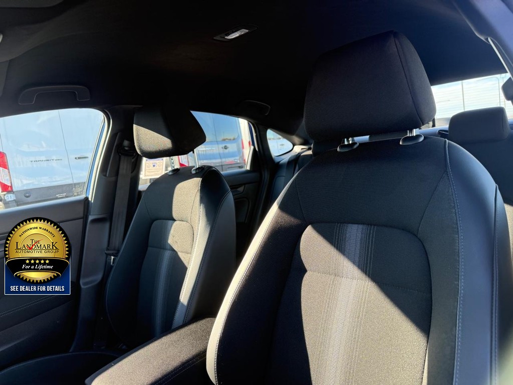 Honda Civic Sedan Vehicle Full-screen Gallery Image 9