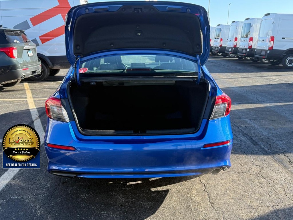 Honda Civic Sedan Vehicle Full-screen Gallery Image 18